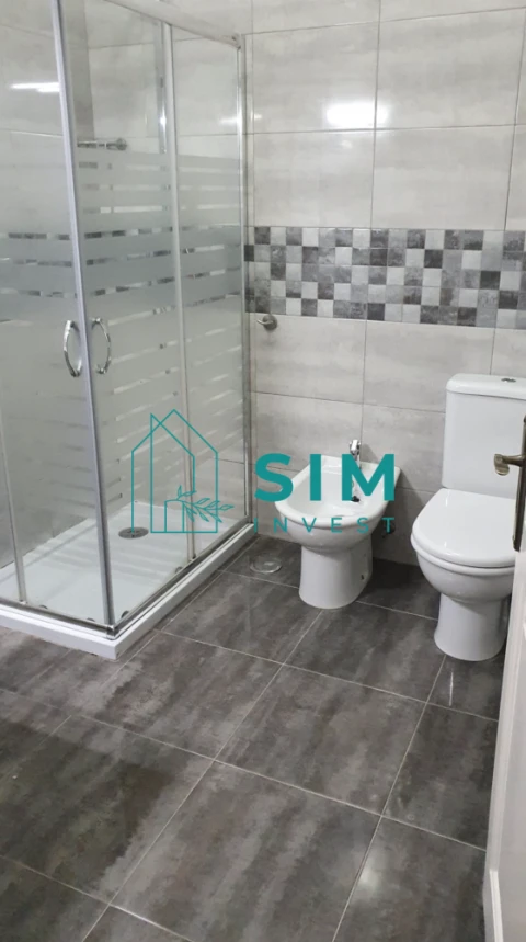 Apartamento T2 para Venda em Santa Maria Maior