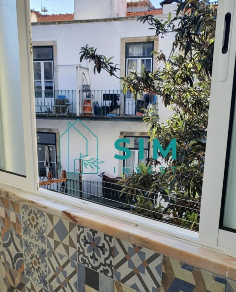 Apartamento T2 para Venda em Santa Maria Maior
