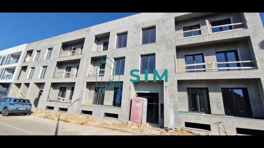 Apartamento T2 para Venda em Corroios