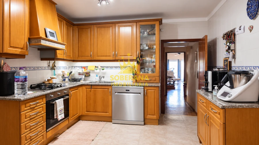 Apartamento T4 para Venda em Rio Maior Foto 9