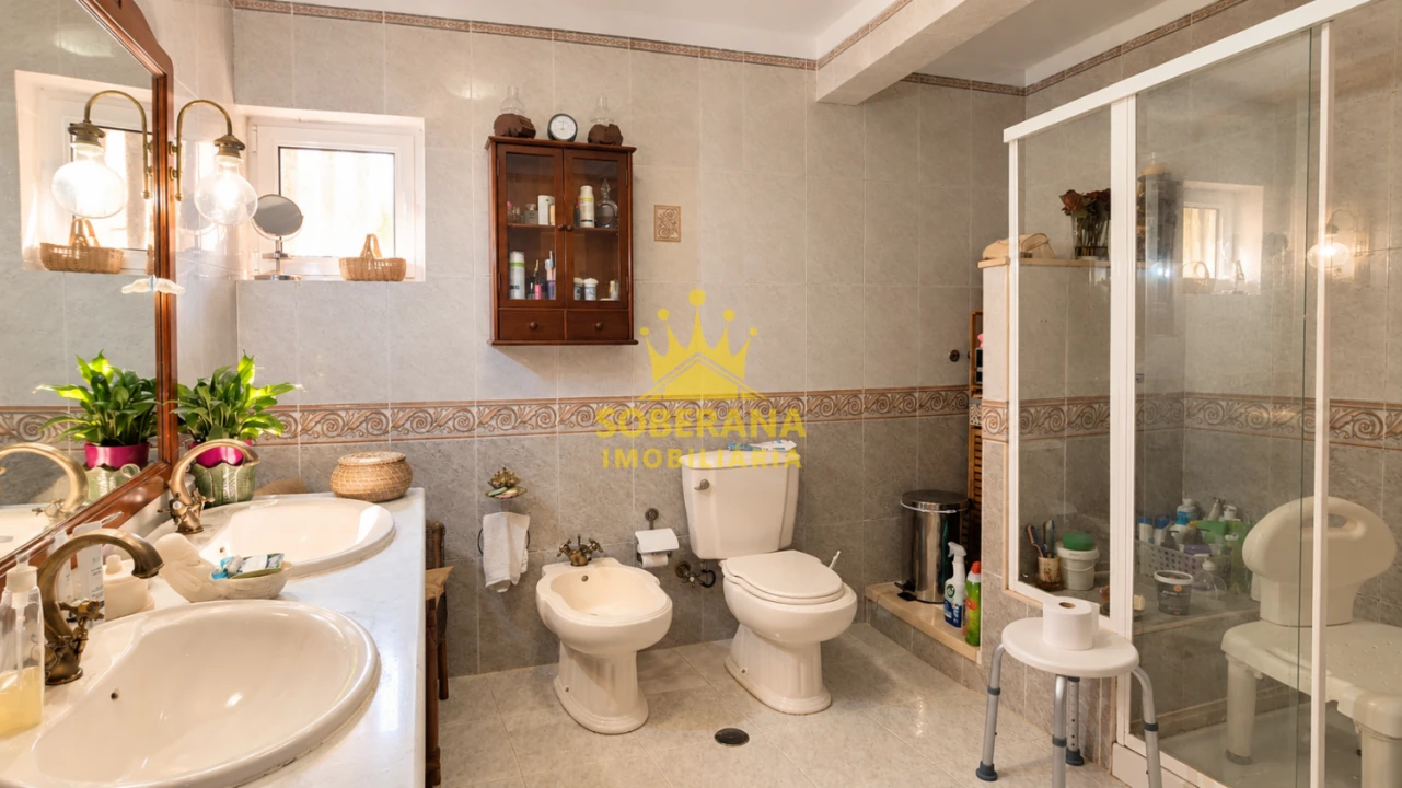 Apartamento T4 para Venda em Rio Maior Foto 13