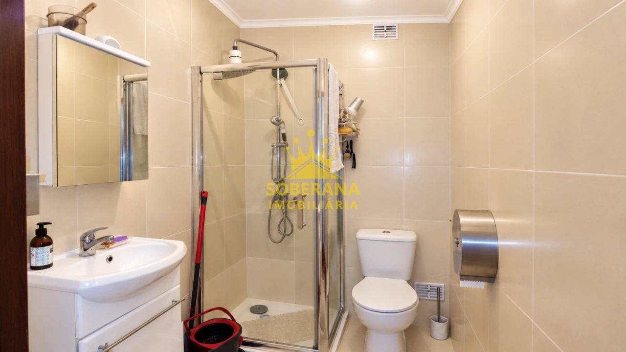 Apartamento T4 para Venda em Rio Maior Foto 5