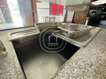 Loja para Venda em Arcozelo