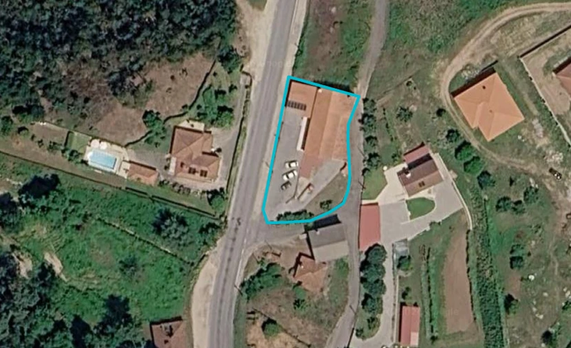 Loja para Venda em Arcozelo Planta 2