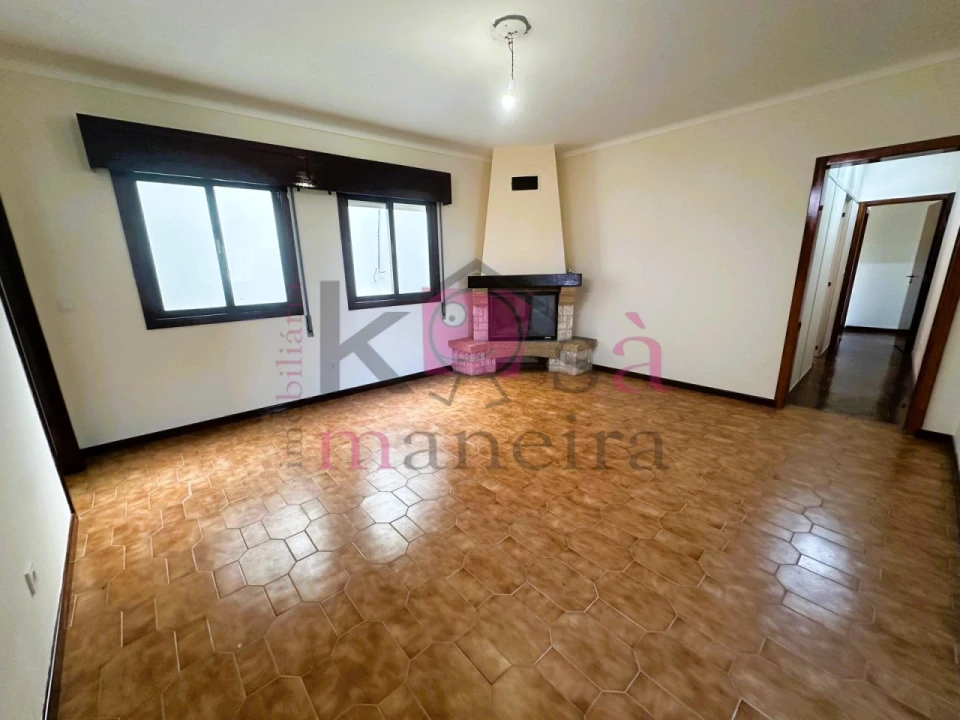 Moradia T4 para Venda em Silva Escura e Dornelas Foto 2