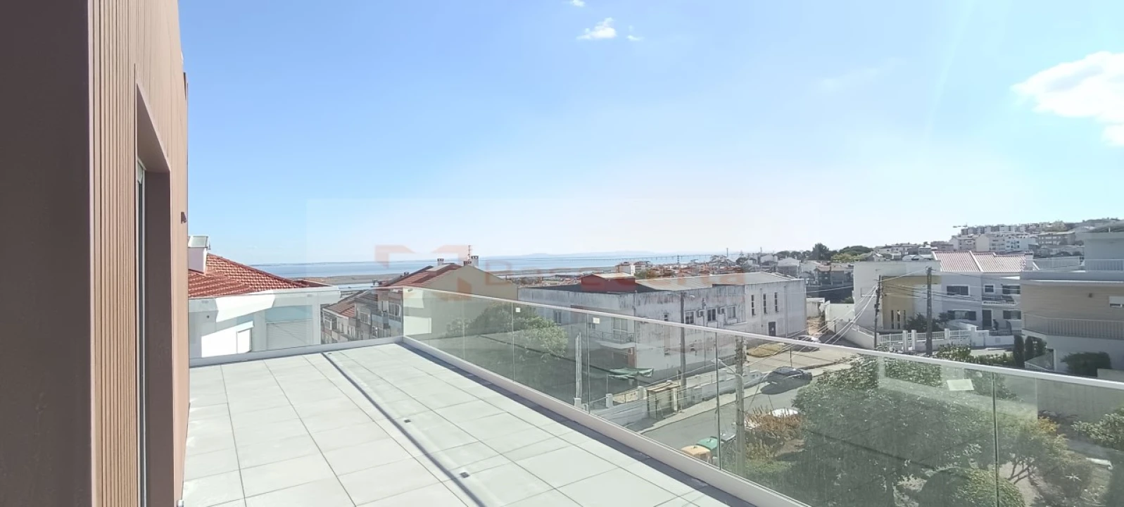 Apartamento T2 para Venda em Santa Iria de Azoia, São João da Talha e Bobadela Foto 1