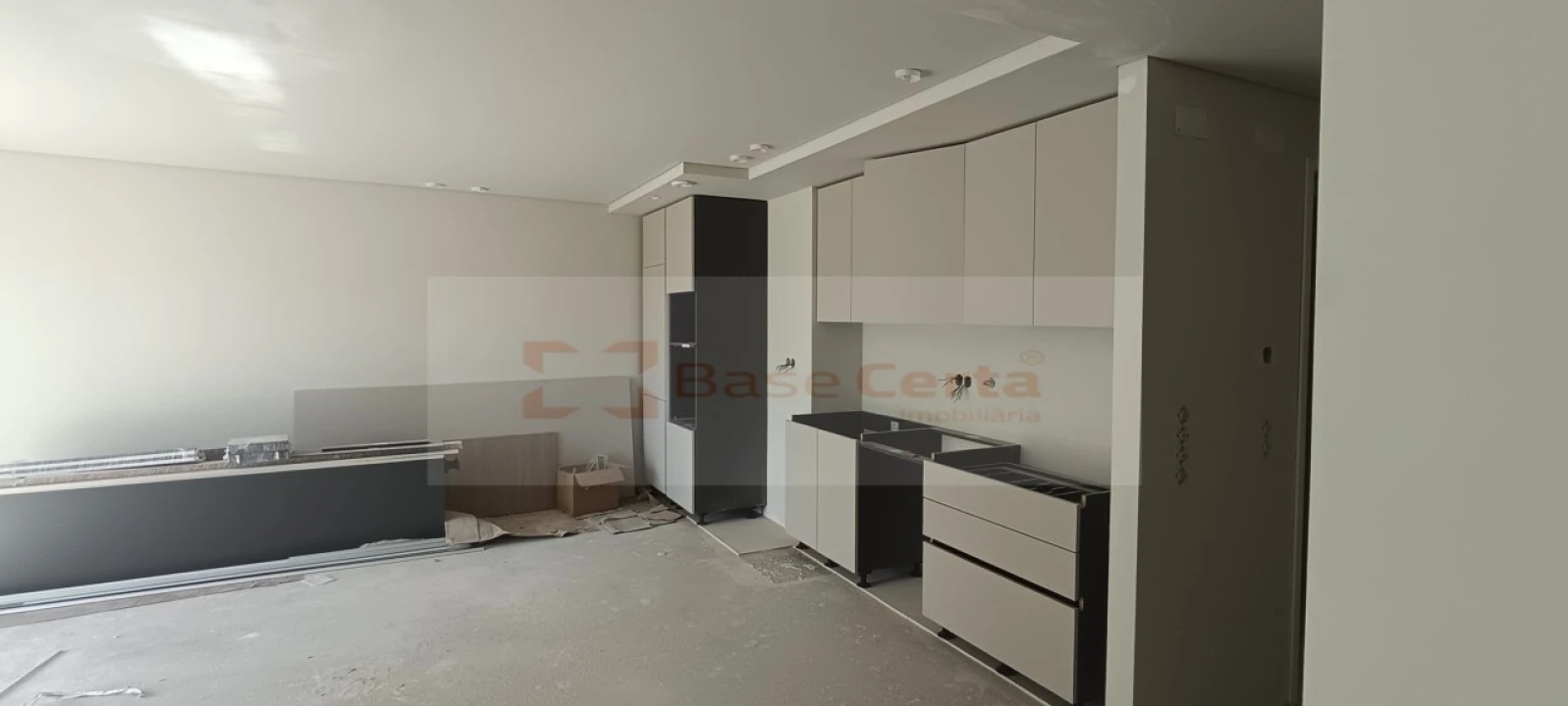 Apartamento T2 para Venda em Santa Iria de Azoia, São João da Talha e Bobadela Foto 20