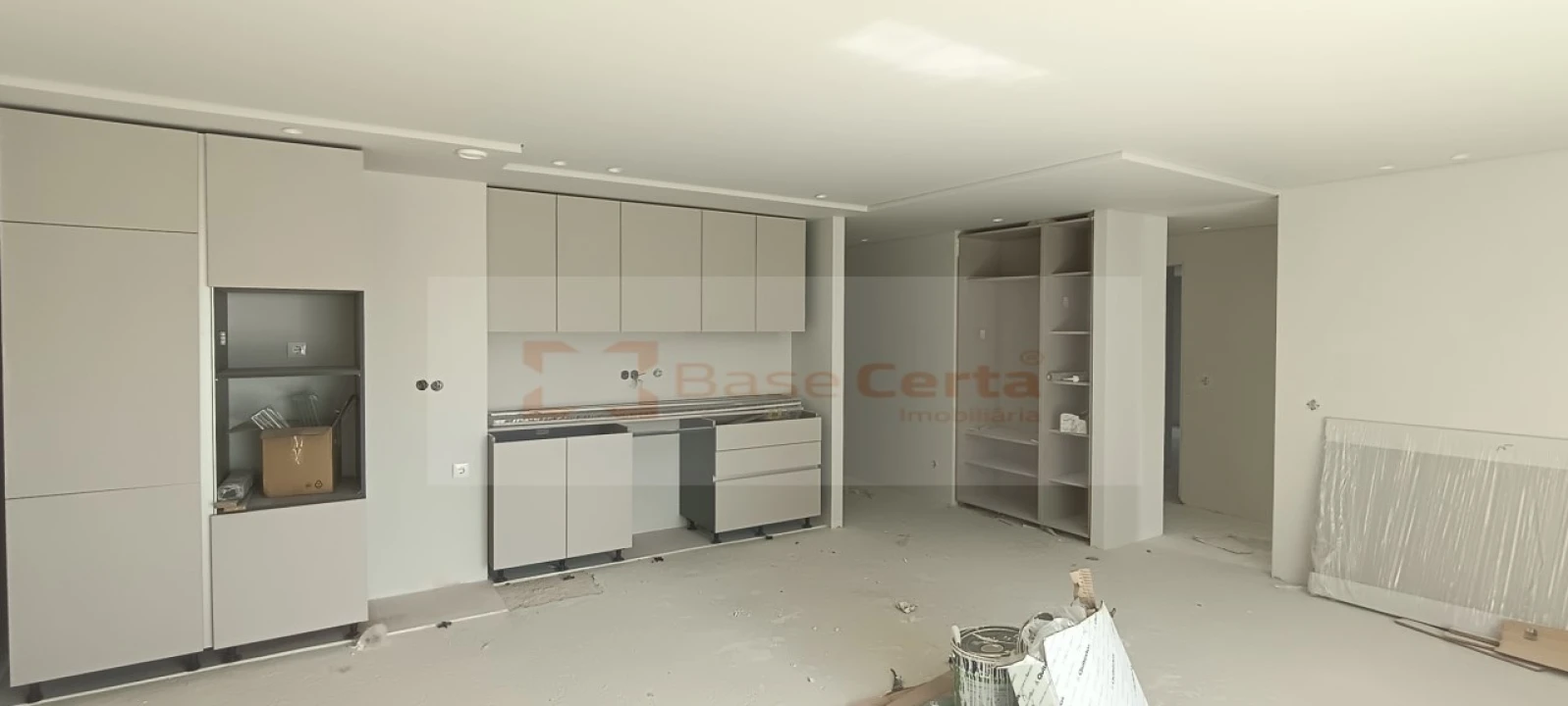 Apartamento T2 para Venda em Santa Iria de Azoia, São João da Talha e Bobadela Foto 22