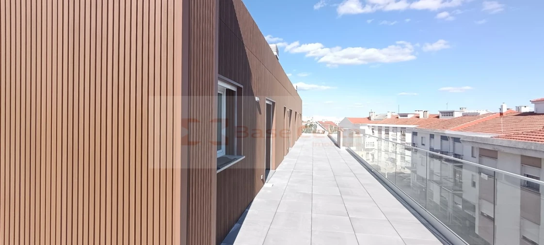 Apartamento T2 para Venda em Santa Iria de Azoia, São João da Talha e Bobadela Foto 4