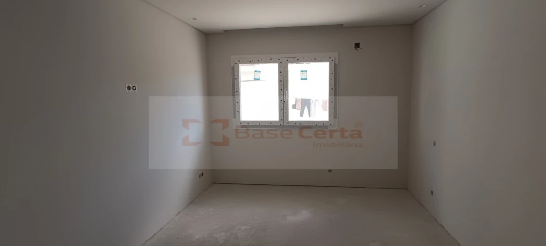 Apartamento T2 para Venda em Santa Iria de Azoia, São João da Talha e Bobadela Foto 16