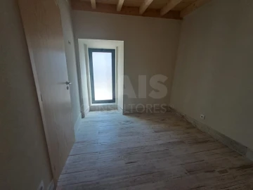 Moradia T2 para Venda em Alvorninha