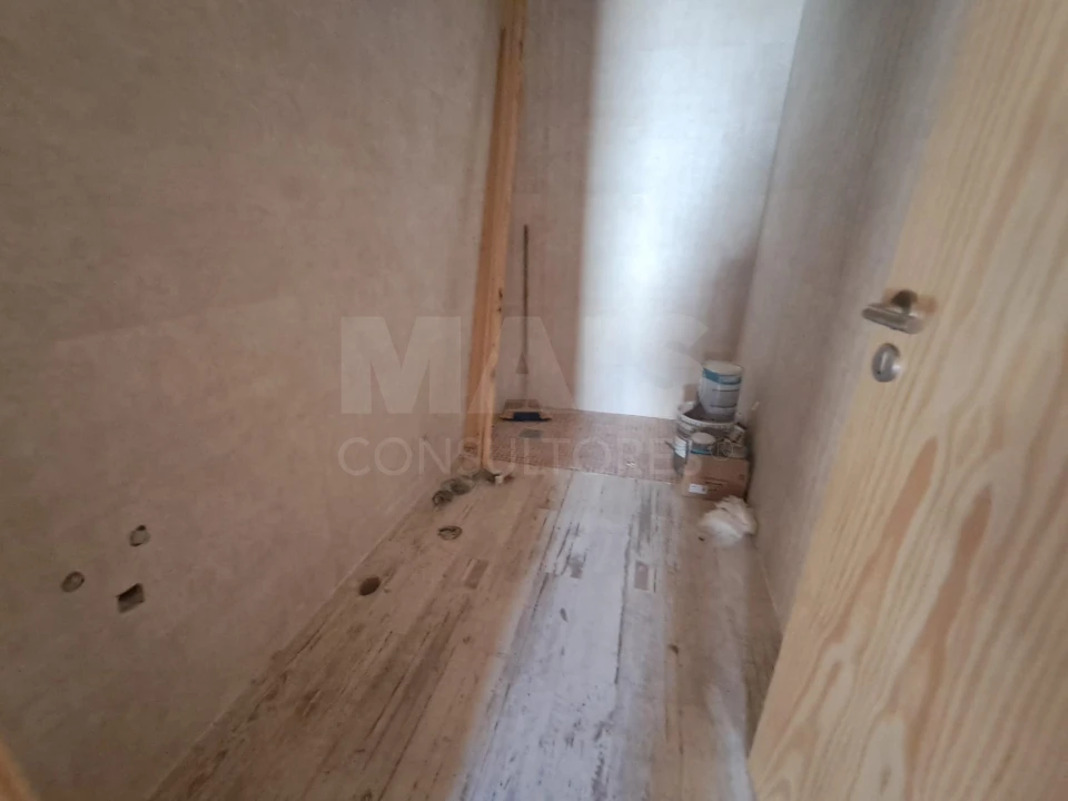 Moradia T2 para Venda em Alvorninha Foto 4