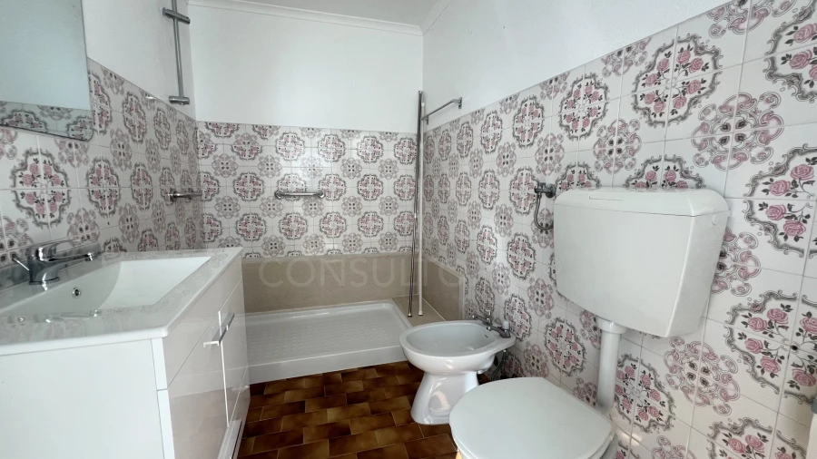Moradia T2 para Arrendamento em Ferrel Foto 7