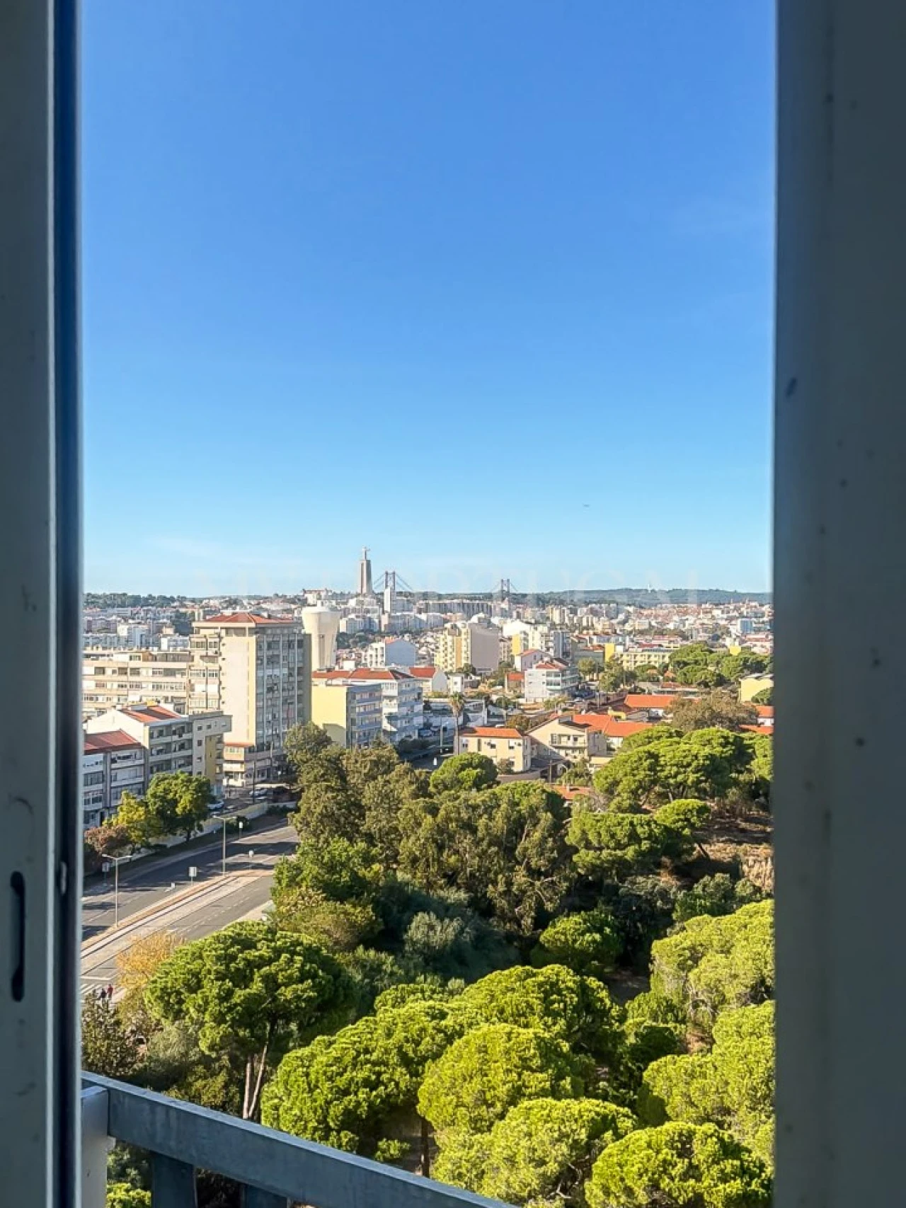 Negócio para Venda em Laranjeiro e Feijó Foto 11