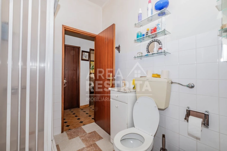Moradia T3 para Venda em Samora Correia Foto 17