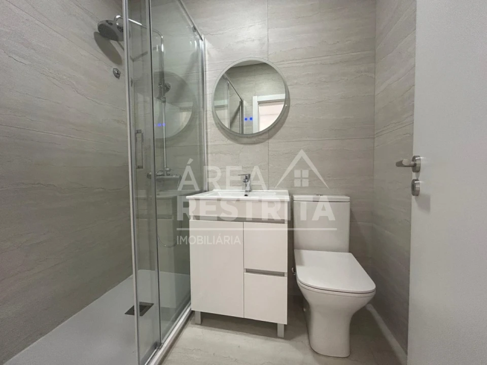 Apartamento T2 para Venda em Alto do Seixalinho, Santo André e Verderena Foto 14
