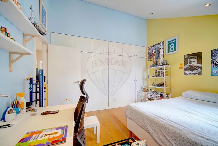 Apartamento T3 para Venda em Areeiro Foto 31