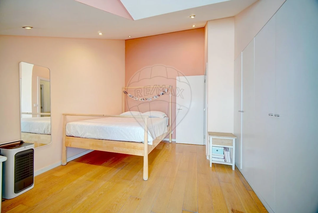 Apartamento T3 para Venda em Areeiro Foto 28