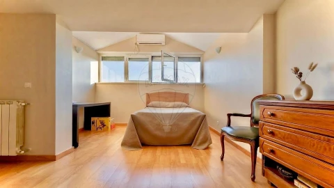 Apartamento T3 para Venda em Almeirim