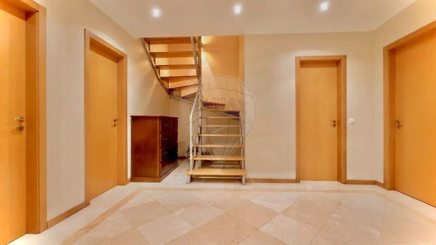Apartamento T3 para Venda em Almeirim Foto 6