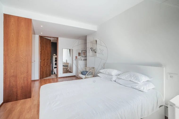 Apartamento T2 para Venda em Paranhos Foto 12