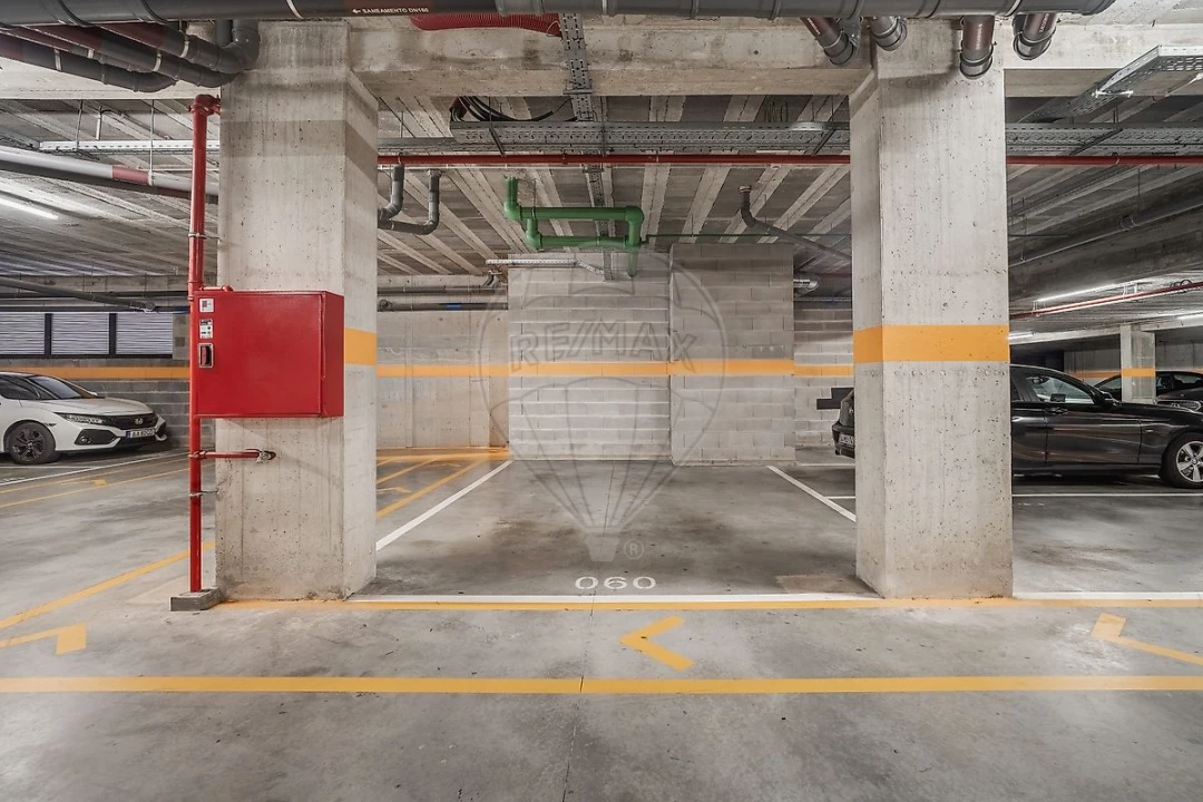 Apartamento T2 para Venda em Paranhos Foto 23