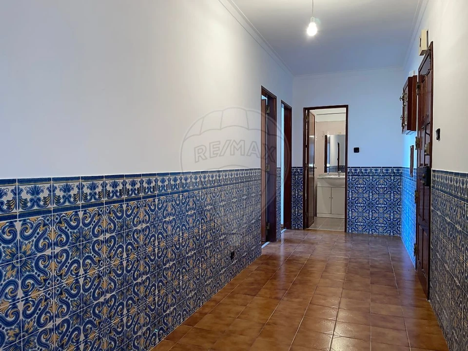 Apartamento T2 para Arrendamento em Agualva e Mira-Sintra Foto 5