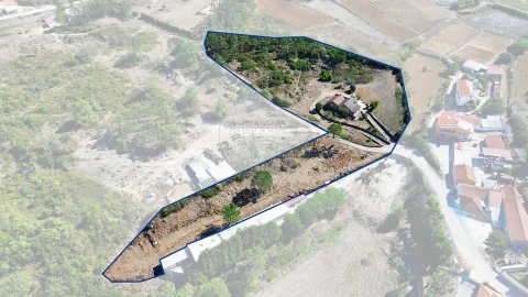 Moradia T3 para Venda em Maxial e Monte Redondo