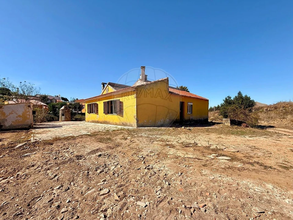 Moradia T3 para Venda em Maxial e Monte Redondo Foto 21
