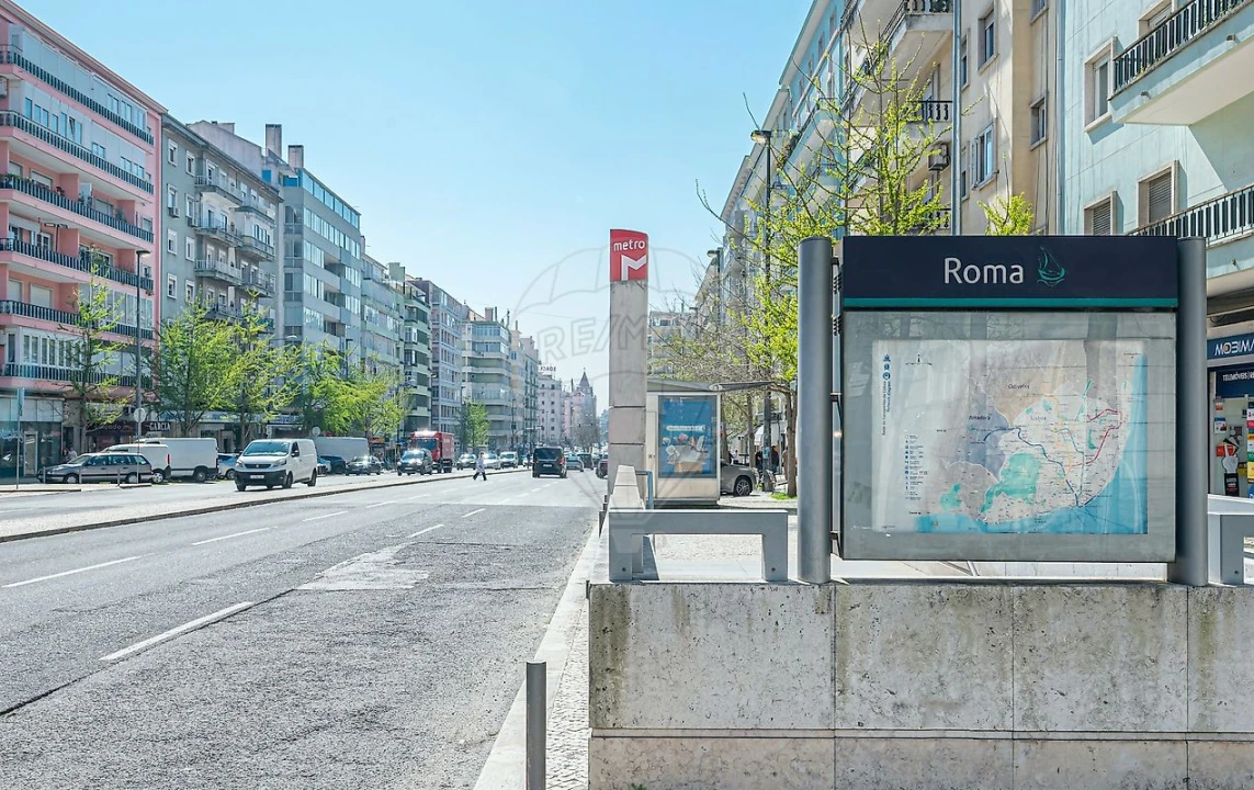 Loja para Arrendamento em Alvalade Foto 22