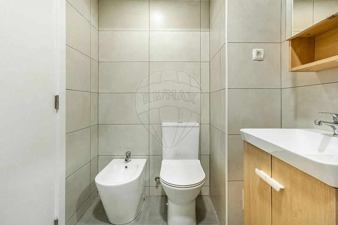 Apartamento T2 para Arrendamento em Olivais Foto 7