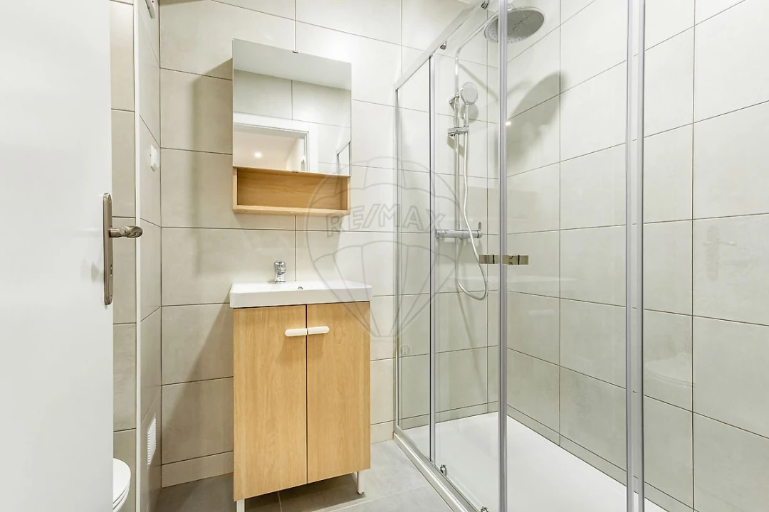 Apartamento T2 para Arrendamento em Olivais Foto 8