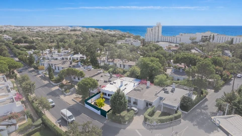 Moradia T3 para Venda em Albufeira e Olhos de Água