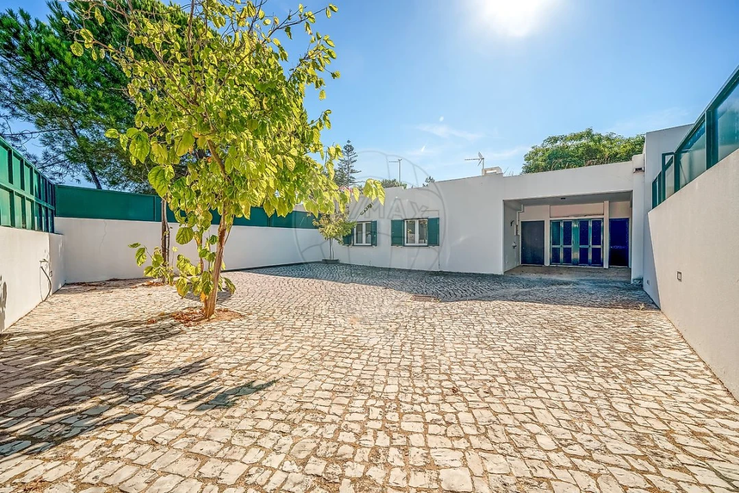 Moradia T3 para Venda em Albufeira e Olhos de Água Foto 45