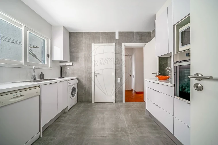 Moradia T3 para Venda em Albufeira e Olhos de Água Foto 10