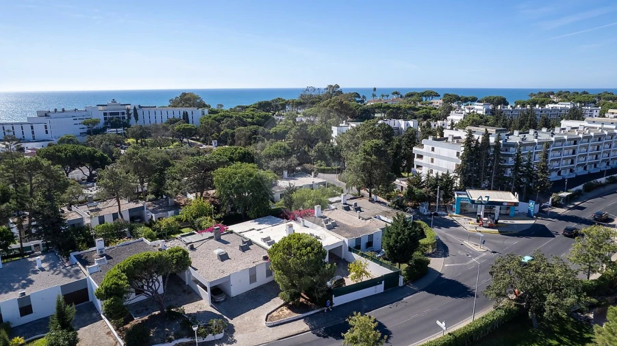 Moradia T3 para Venda em Albufeira e Olhos de Água Foto 5