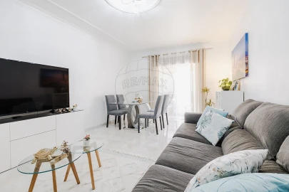 Apartamento T2 para Venda em Alverca do Ribatejo e Sobralinho