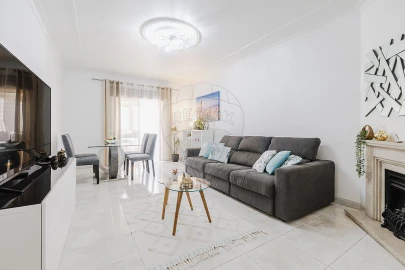 Apartamento T2 para Venda em Alverca do Ribatejo e Sobralinho