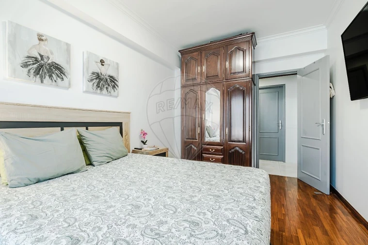 Apartamento T2 para Venda em Alverca do Ribatejo e Sobralinho Foto 8