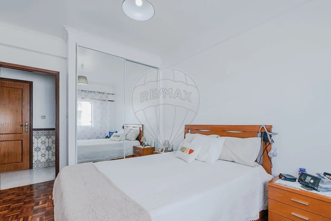Apartamento T3 para Venda em Vialonga Foto 13