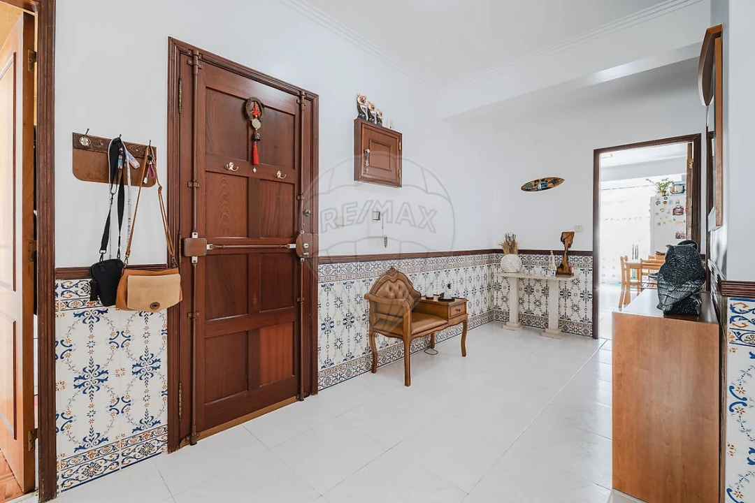 Apartamento T3 para Venda em Vialonga Foto 23