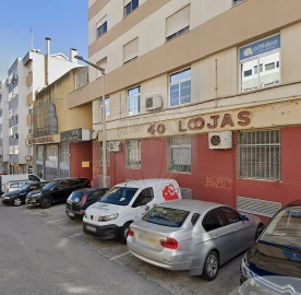 Loja para Venda em Póvoa de Santa Iria e Forte da Casa