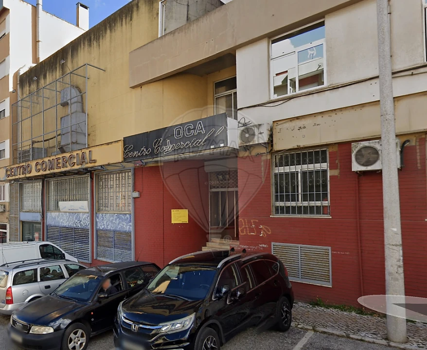 Loja para Venda em Póvoa de Santa Iria e Forte da Casa Foto 5