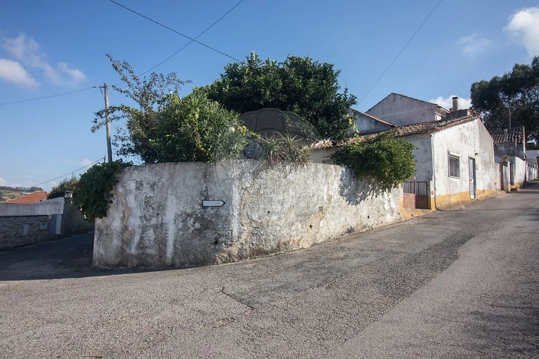 Moradia T2 para Venda em Ribafria e Pereiro de Palhacana Foto 2