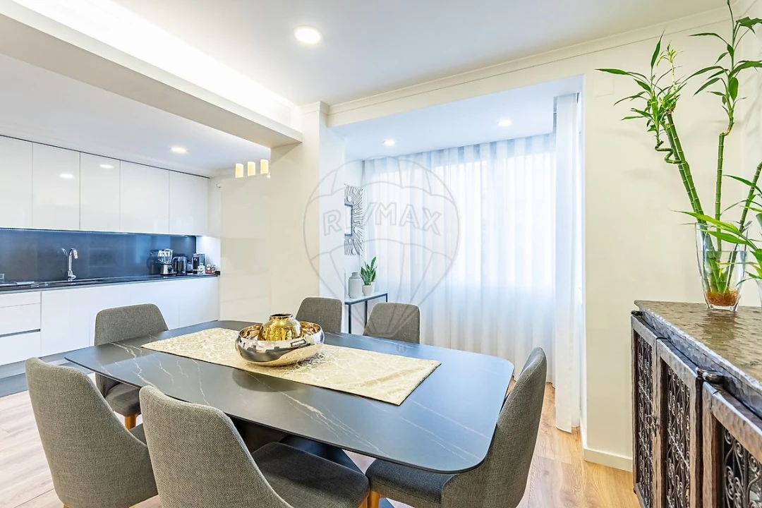 Apartamento T2 para Venda em Mina de Água Foto 7