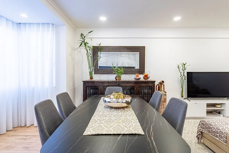 Apartamento T2 para Venda em Mina de Água Foto 6