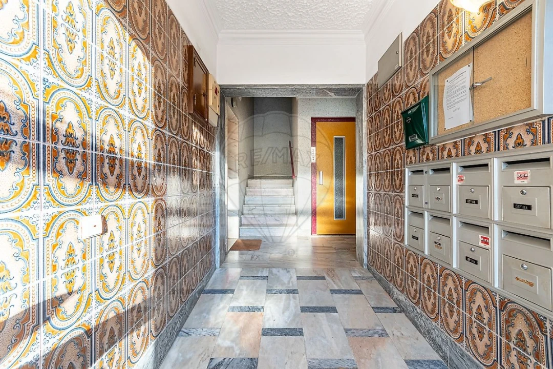 Apartamento T2 para Venda em Mina de Água Foto 24