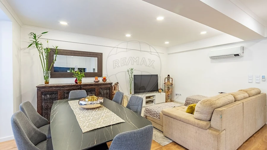 Apartamento T2 para Venda em Mina de Água