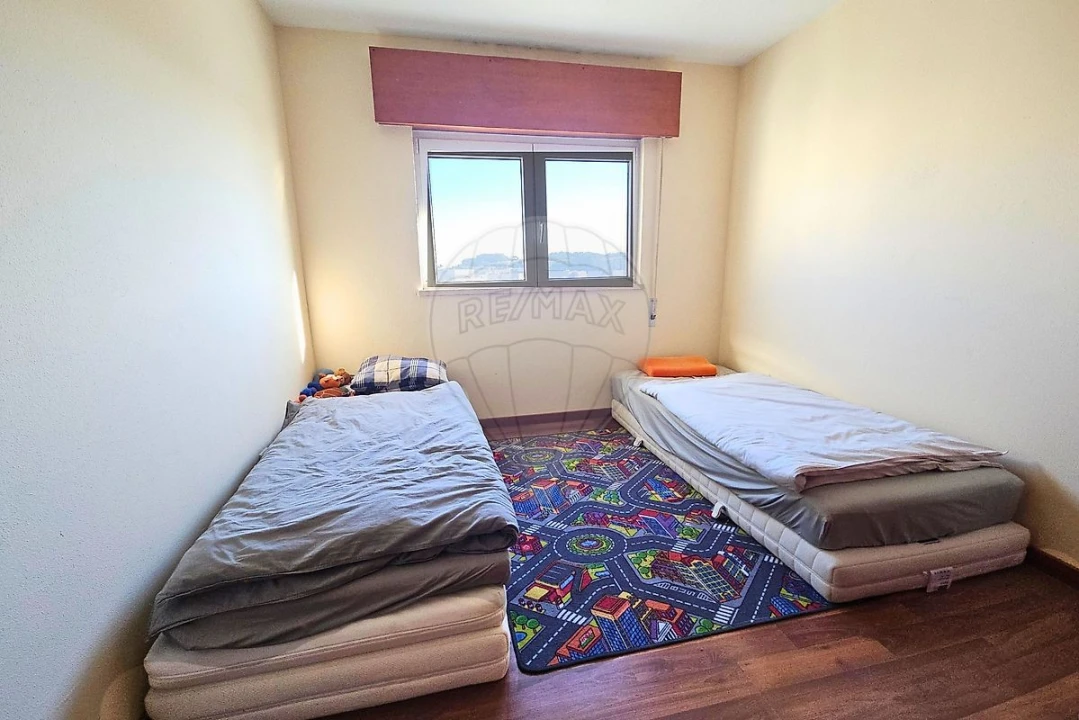 Apartamento T1 para Venda em Vilar de Andorinho Foto 11