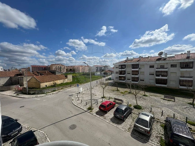 Apartamento T4 para Venda em Pinhal Novo Foto 28